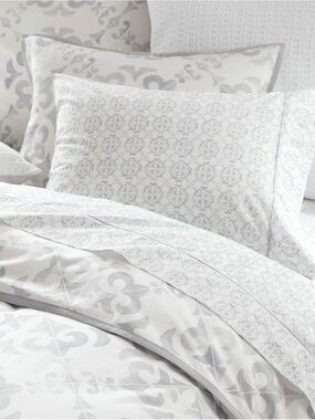 Serena & Lily Gray and White Wentworth Duvet Cover - Full/Queen
